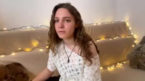 Snapshot of charlalaroia chatting on 16, 6, 2026 Diana online show from 16, 6, 2026