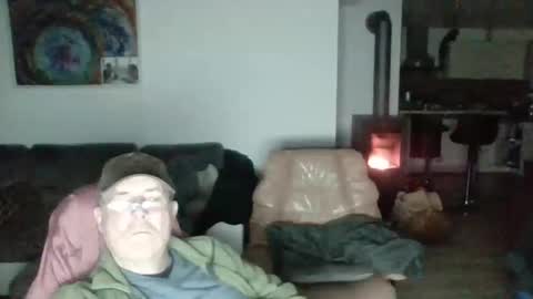 Snapshot of charles6064 chatting on 30, 12, 2024 charles6064 online show from 30, 12, 2024