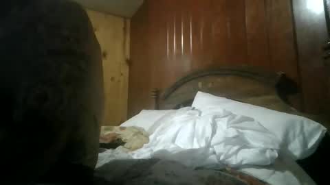 Snapshot of charlesb13 chatting on 1, 5, 2026 charlesb13 online show from 1, 5, 2026