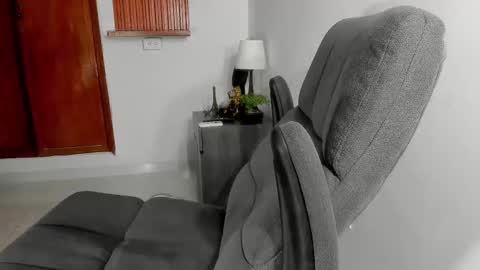 Snapshot of charley_morgan chatting on 26, 2, 2025 charley_morgan online show from 26, 2, 2025