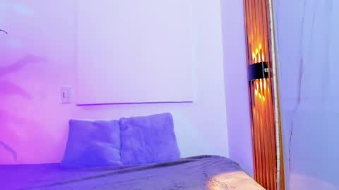 Snapshot of charleynova chatting on 2, 4, 2026 charleynova online show from 2, 4, 2026