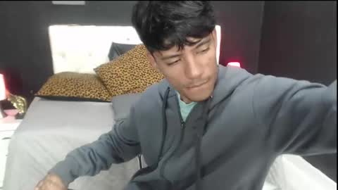 Snapshot of charlie_oconnor chatting on 3, 12, 2024 Charlie oconnor online show from 3, 12, 2024