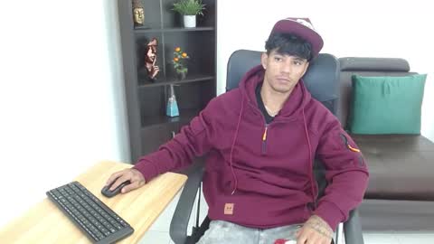 Snapshot of charlie_oconnor chatting on 28, 1, 2025 Charlie oconnor online show from 28, 1, 2025