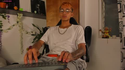 Charles Russo online show from 18, 1, 2025