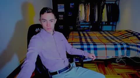 carlos reyes online show from 1, 2, 2025