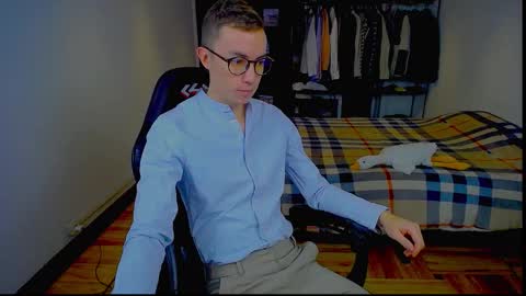 carlos reyes online show from 25, 9, 2025