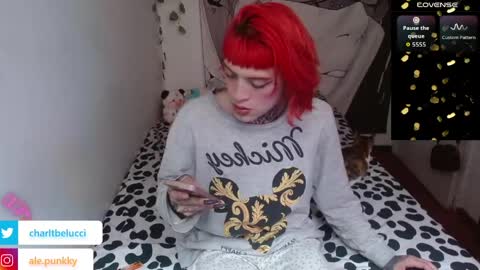 Snapshot of charlotbelucci_ chatting on 17, 5, 2026 Ale punky online show from 17, 5, 2026