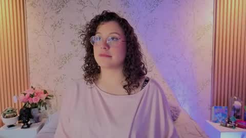 Snapshot of charlote__miller chatting on 24, 5, 2026 You honey online show from 24, 5, 2026