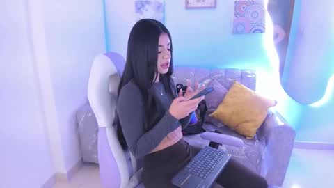    online show from 6, 1, 2026