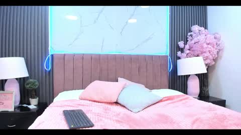 charlot  online show from 22, 5, 2026