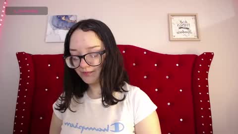 Snapshot of charlotte1_ls chatting on 6, 1, 2025 charlotte1_ls online show from 6, 1, 2025