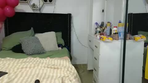 charlotte_027 online show from 20, 2, 2026