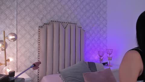Snapshot of charlotte__08 chatting on 12, 1, 2025 Charlotte online show from 12, 1, 2025