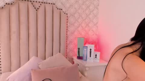 Snapshot of charlotte__08 chatting on 5, 2, 2025 Charlotte online show from 5, 2, 2025