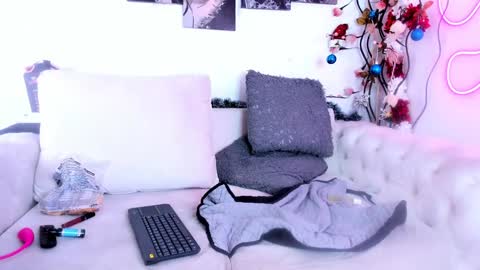 charlotte_add online show from 25, 1, 2025