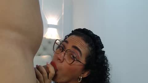 charlottte y dante online show from 7, 11, 2025