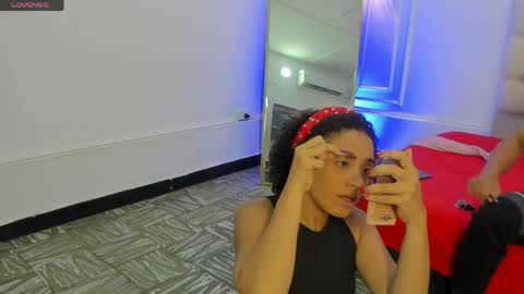 Snapshot of charlotte_dante212 chatting on 7, 6, 2026 charlottte y dante online show from 7, 6, 2026