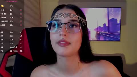 Charlotte  online show from 7, 10, 2025