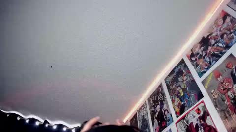 Charlotte online show from 20, 12, 2025