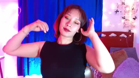 charlotte_morh_ online show from 25, 3, 2026