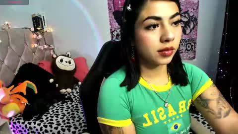 Snapshot of charlotte_queen20 chatting on 19, 7, 2026 Charlotte online show from 19, 7, 2026
