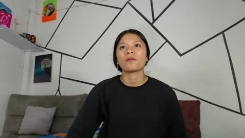 Snapshot of charlotte_vickie chatting on 17, 6, 2026 Charlotte online show from 17, 6, 2026