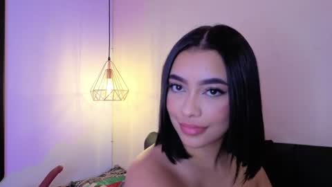Snapshot of charlotteg18 chatting on 25, 6, 2026 Charlote online show from 25, 6, 2026