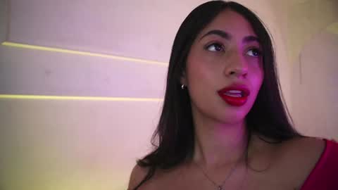 Lauren Rus online show from 2, 7, 2026