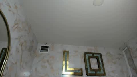 CHARLOTTE  online show from 23, 11, 2025