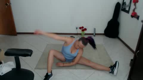 charlottezoe online show from 20, 2, 2026