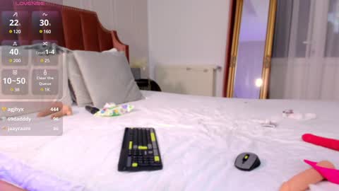 Snapshot of charming_annye chatting on 7, 1, 2025 Annye online show from 7, 1, 2025