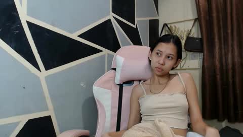 Charm online show from 23, 2, 2026