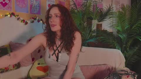 Snapshot of charming_lilly chatting on 15, 5, 2026 Lissa online show from 15, 5, 2026