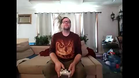 Snapshot of charmingatom chatting on 1, 3, 2026 charmingatom online show from 1, 3, 2026