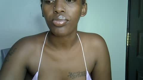 Snapshot of charmingdime chatting on 4, 6, 2026 charmingdime online show from 4, 6, 2026