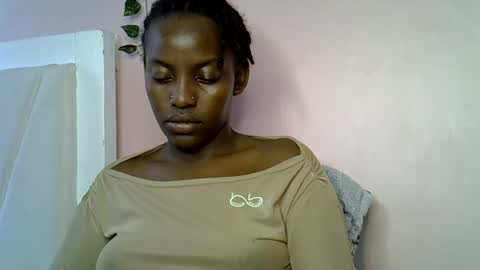 Snapshot of charmingdime chatting on 25, 6, 2026 charmingdime online show from 25, 6, 2026