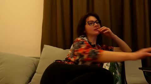 katie online show from 14, 2, 2026