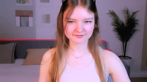 Snapshot of charminglookeva chatting on 22, 5, 2026 Im Eva online show from 22, 5, 2026
