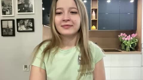 Sarah online show from 12, 3, 2025