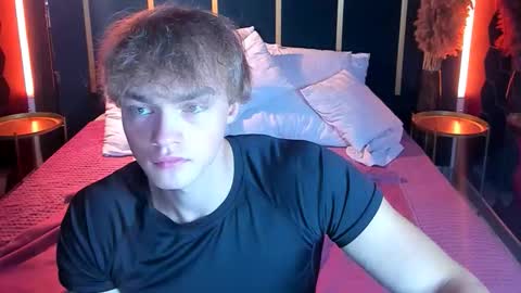 Snapshot of chase_muscular chatting on 24, 9, 2025 Chase online show from 24, 9, 2025