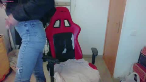 Chasey online show from 2, 11, 2025