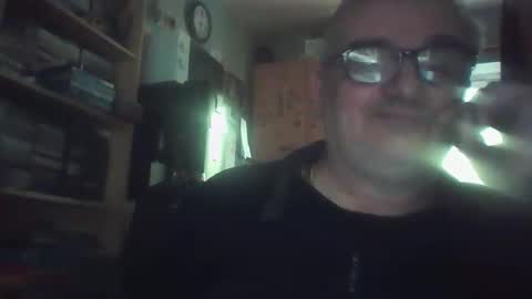 Snapshot of chatubatelee555 chatting on 16, 5, 2026 lee online show from 16, 5, 2026