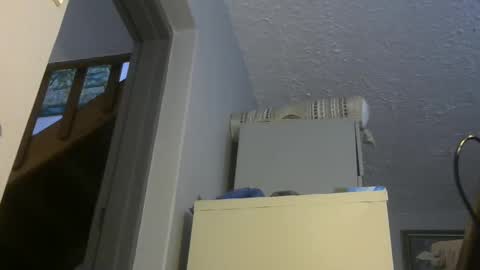 chaturbatordeluxe online show from 23, 2, 2025