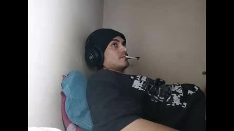 Snapshot of chaynochayno chatting on 18, 5, 2026 OnlyChayno online show from 18, 5, 2026