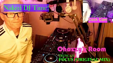 Snapshot of chazboudoir chatting on 27, 1, 2025 ChazBoudoir online show from 27, 1, 2025