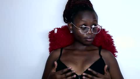 cheeky_charms online show from 25, 9, 2025