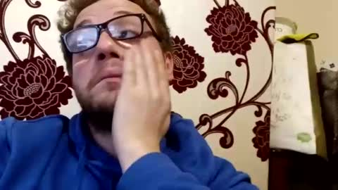 cheekycha539041 online show from 4, 1, 2025