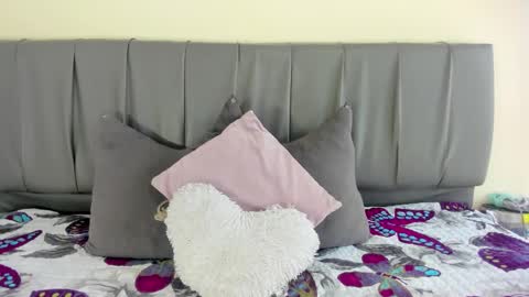 Cherlyn online show from 5, 12, 2025