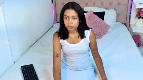Snapshot of cheerry_moon chatting on 19, 3, 2026 cheerry_moon online show from 19, 3, 2026