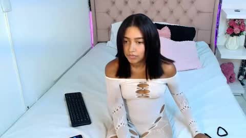 Snapshot of cheerry_moon chatting on 20, 3, 2026 cheerry_moon online show from 20, 3, 2026